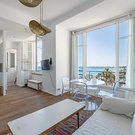 Fair-conditioned Seafront - Apartamento Nice