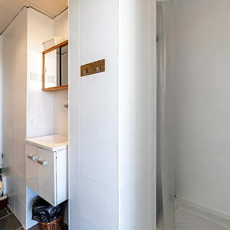 Fair-conditioned Seafront - Apartment *